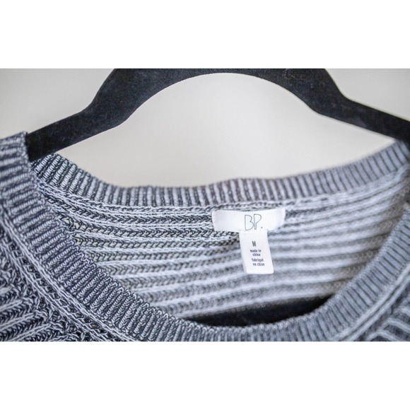 BP Nordstrom Crew Neck Knit Sweater Oversized Dark Gray SZ M - Picture 4 of 7